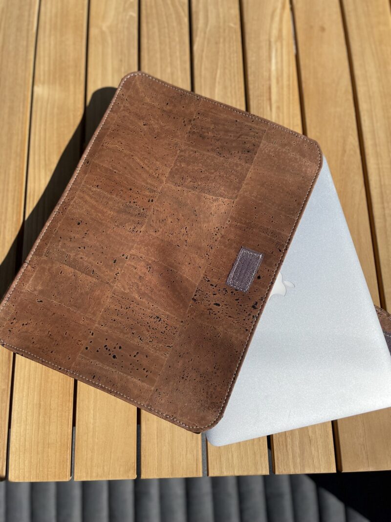 Skuldertaske computertaske i lysbrun 40x30x12 cm